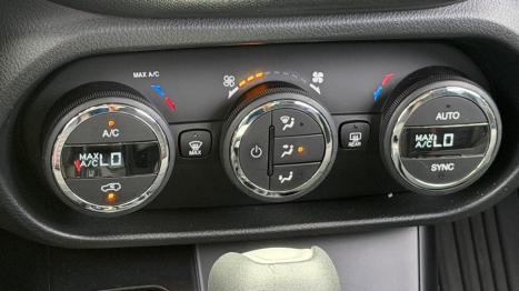 FIAT Toro 1.8 16V 4P FLEX FREEDOM AUTOM�TICO, Foto 18