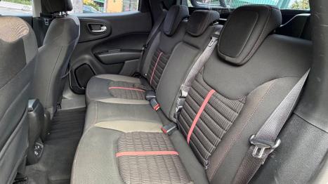 FIAT Toro 1.8 16V 4P FLEX FREEDOM AUTOM�TICO, Foto 23