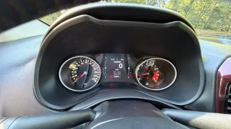 FIAT Toro 1.8 16V 4P FLEX FREEDOM AUTOM�TICO, Foto 4