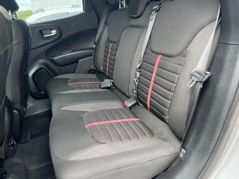 FIAT Toro 1.8 16V 4P FLEX FREEDOM OPEN EDITION PLUS AUTOM�TICO, Foto 9