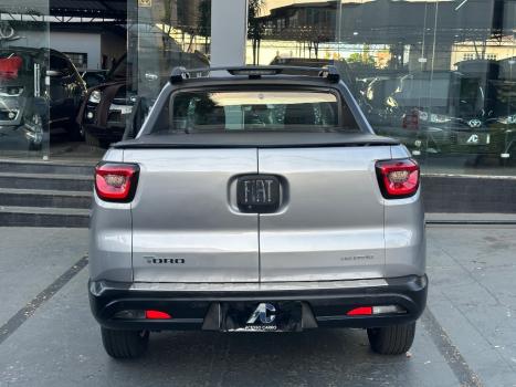 FIAT Toro 1.8 16V 4P FLEX FREEDOM AUTOM�TICO, Foto 2
