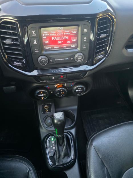 FIAT Toro 1.8 16V 4P FLEX FREEDOM AUTOM�TICO, Foto 9