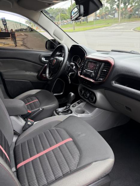 FIAT Toro 1.8 16V 4P FLEX OPENING EDITION AUTOM�TICO, Foto 11