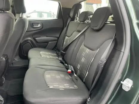 FIAT Toro 1.8 16V 4P FLEX FREEDOM AUTOM�TICO, Foto 15