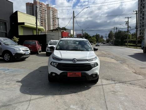 FIAT Toro 1.8 16V 4P ENDURANCE AUTOM�TICO, Foto 2