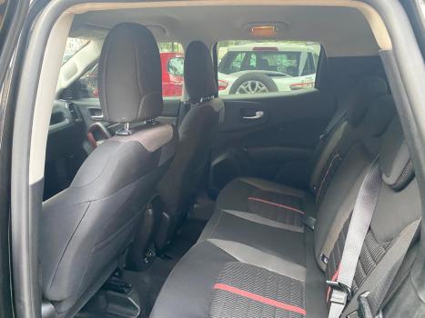 FIAT Toro 1.8 16V 4P FLEX FREEDOM AUTOM�TICO, Foto 8