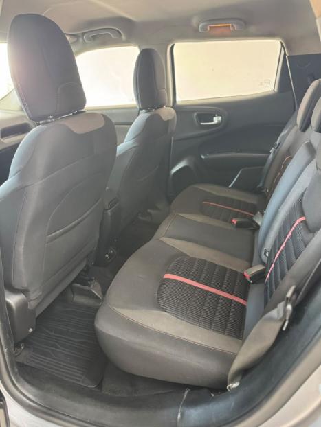 FIAT Toro 1.8 16V 4P FLEX FREEDOM AUTOM�TICO, Foto 11
