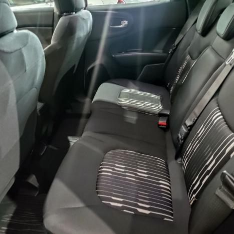 FIAT Toro 1.8 16V 4P ENDURANCE AUTOM�TICO, Foto 8