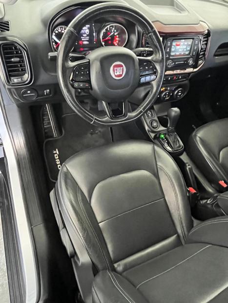 FIAT Toro 1.8 16V 4P FLEX FREEDOM AUTOM�TICO, Foto 18
