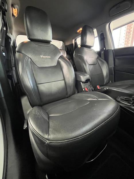 FIAT Toro 1.8 16V 4P FLEX FREEDOM AUTOM�TICO, Foto 21