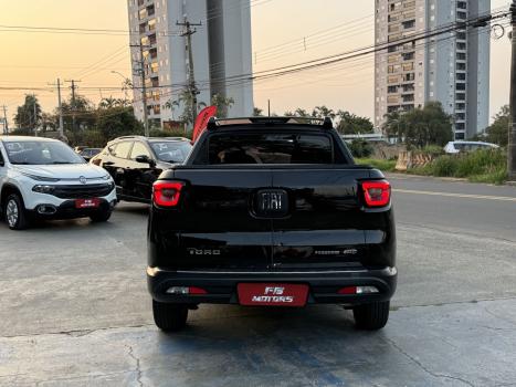 FIAT Toro 1.8 16V 4P FLEX FREEDOM ROAD AUTOMÁTICO, Foto 6