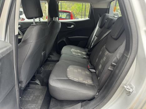 FIAT Toro 1.8 16V 4P ENDURANCE AUTOMÁTICO, Foto 8