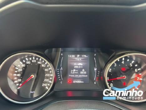 FIAT Toro 1.8 16V 4P FLEX FREEDOM AUTOMÁTICO, Foto 12