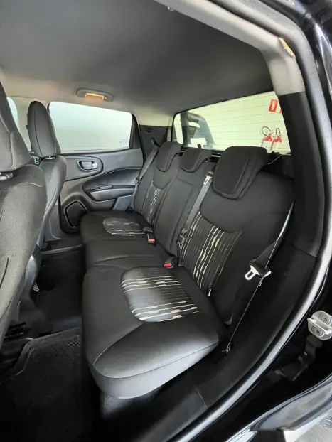 FIAT Toro 1.8 16V FLEX EVO ENDURANCE, Foto 20