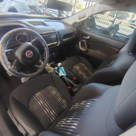 FIAT Toro 1.8 16V FLEX EVO ENDURANCE, Foto 5