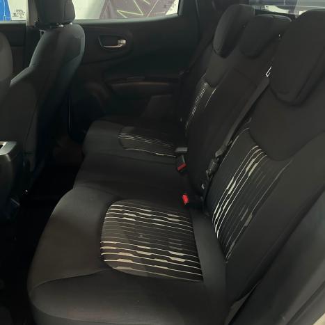 FIAT Toro 1.8 16V FLEX EVO ENDURANCE, Foto 9