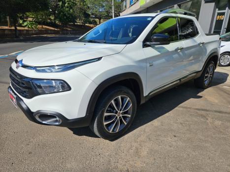 FIAT Toro 2.0 16V 4P VOLCANO 4WD TURBO DIESEL AUTOMÁTICO, Foto 2 FIAT Toro 2.0 16V 4P VOLCANO 4WD TURBO DIESEL AUTOMÁTICO, Foto 2