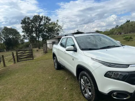 FIAT Toro 2.0 16V 4P 4WD FREEDOM TURBO DIESEL  AUTOMTICO, Foto 3