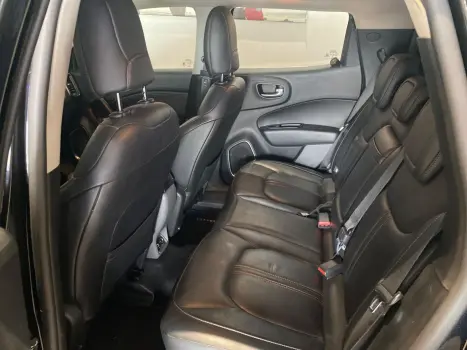 FIAT Toro 2.0 16V 4P VOLCANO 4WD TURBO DIESEL AUTOMTICO, Foto 6