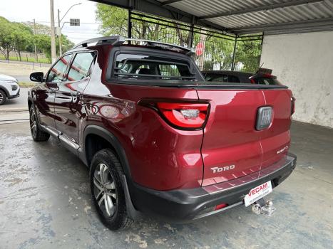 FIAT Toro 2.0 16V 4P VOLCANO 4WD TURBO DIESEL AUTOMÁTICO, Foto 8 FIAT Toro 2.0 16V 4P VOLCANO 4WD TURBO DIESEL AUTOMÁTICO, Foto 8