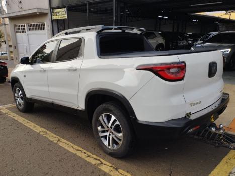 FIAT Toro 2.0 16V 4P 4WD FREEDOM TURBO DIESEL  AUTOMÁTICO, Foto 5 FIAT Toro 2.0 16V 4P 4WD FREEDOM TURBO DIESEL  AUTOMÁTICO, Foto 5