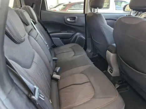 FIAT Toro 2.0 16V 4P VOLCANO 4WD TURBO DIESEL AUTOMTICO, Foto 8