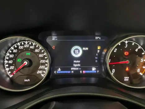 FIAT Toro 2.0 16V 4P VOLCANO 4WD TURBO DIESEL AUTOMTICO, Foto 18