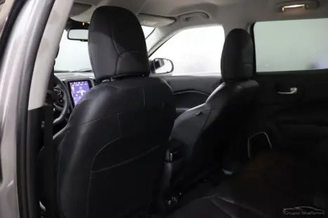 FIAT Toro 2.0 16V 4P VOLCANO 4WD TURBO DIESEL AUTOM�TICO, Foto 9