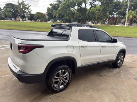 FIAT Toro 2.0 16V 4P 4WD FREEDOM TURBO DIESEL  AUTOM�TICO, Foto 6