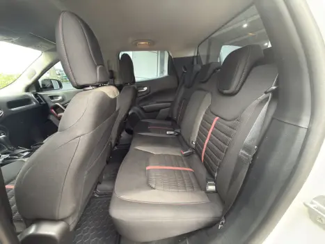 FIAT Toro 2.0 16V 4P 4WD FREEDOM TURBO DIESEL  AUTOM�TICO, Foto 12