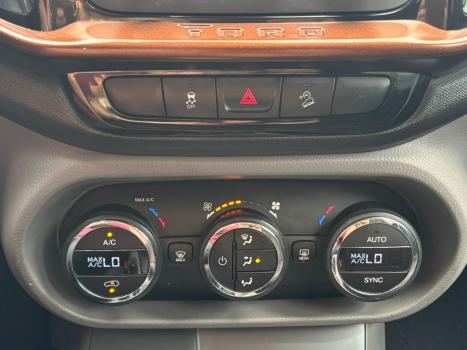 FIAT Toro 2.0 16V 4P VOLCANO 4WD TURBO DIESEL AUTOM�TICO, Foto 17