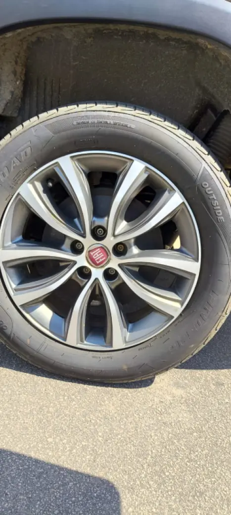 FIAT Toro 2.0 16V 4P VOLCANO 4WD TURBO DIESEL AUTOM�TICO, Foto 24