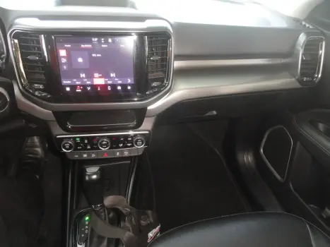 FIAT Toro 2.0 16V 4P VOLCANO 4WD TURBO DIESEL AUTOM�TICO, Foto 14