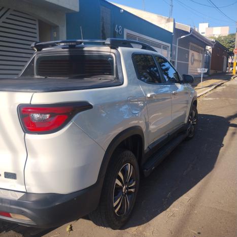FIAT Toro 2.0 16V 4P 4WD FREEDOM TURBO DIESEL  AUTOM�TICO, Foto 3