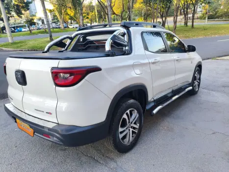 FIAT Toro 2.0 16V 4P 4WD FREEDOM TURBO DIESEL  AUTOM�TICO, Foto 5