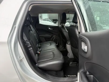 FIAT Toro 2.0 16V 4P VOLCANO 4WD TURBO DIESEL AUTOMÁTICO, Foto 9