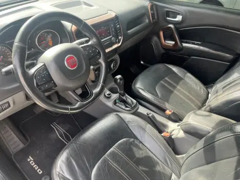 FIAT Toro 2.0 16V 4P VOLCANO 4WD TURBO DIESEL AUTOMÁTICO, Foto 11