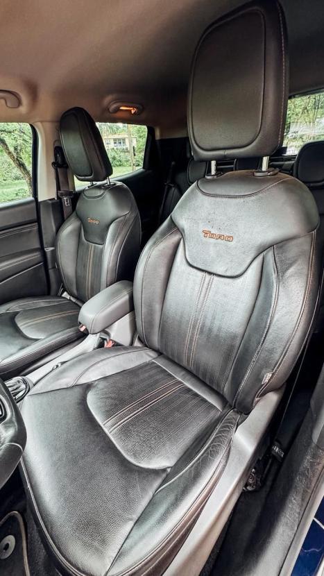 FIAT Toro 2.4 16V 4P MULTIAIR FLEX VOLCANO AUTOMTICO, Foto 6