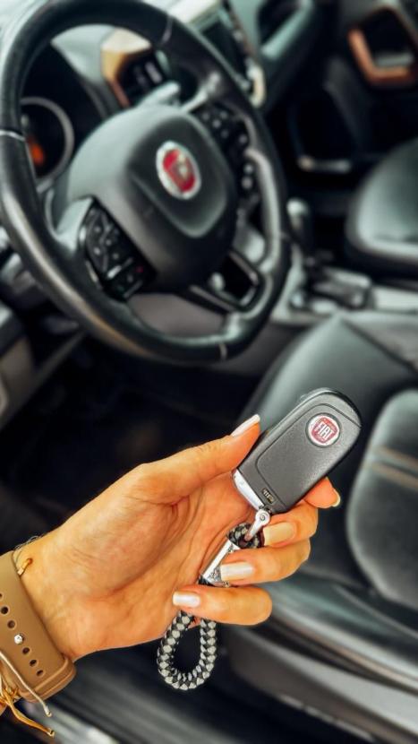 FIAT Toro 2.4 16V 4P MULTIAIR FLEX VOLCANO AUTOMTICO, Foto 8