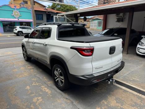 FIAT Toro 2.4 16V 4P FLEX FREEDOM ROAD AUTOM�TICO, Foto 5