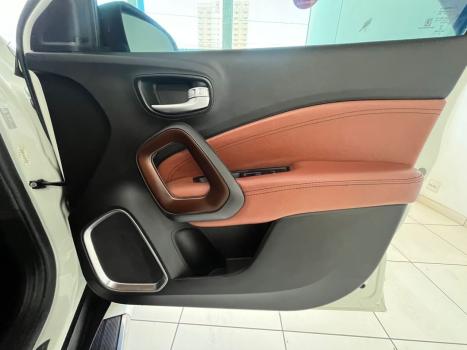 FIAT Toro 2.4 16V 4P MULTIAIR FLEX VOLCANO AUTOM�TICO, Foto 12