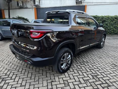 FIAT Toro 2.4 16V 4P MULTIAIR FLEX VOLCANO AUTOM�TICO, Foto 5