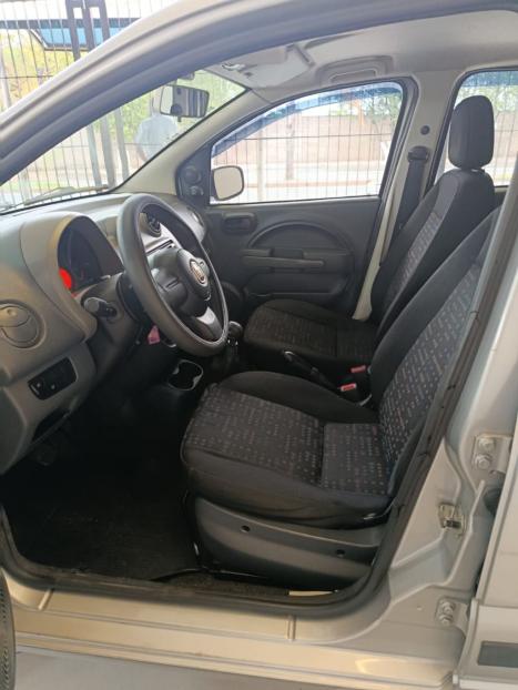 FIAT Uno 1.0 4P FLEX EVO VIVACE CELEBRATION, Foto 6