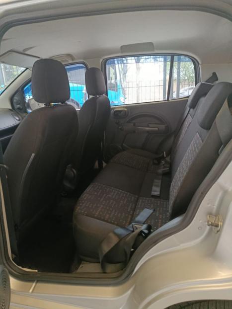 FIAT Uno 1.0 4P FLEX EVO VIVACE CELEBRATION, Foto 7