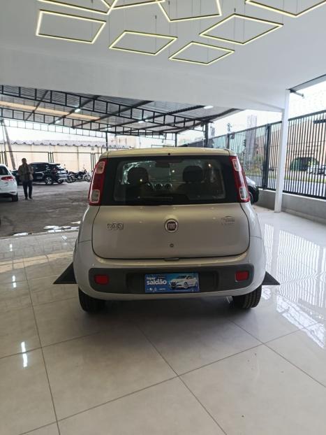 FIAT Uno 1.0 4P FLEX EVO VIVACE CELEBRATION, Foto 9