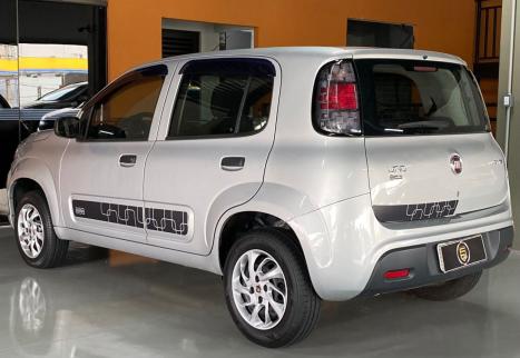 FIAT Uno 1.0 4P FLEX EVO VIVACE CELEBRATION, Foto 5