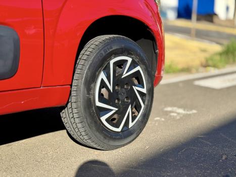 FIAT Uno 1.0 4P FLEX EVO VIVACE CELEBRATION, Foto 4