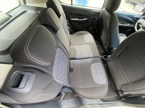 FIAT Uno 1.0 4P FLEX EVO ATTRACTIVE, Foto 13