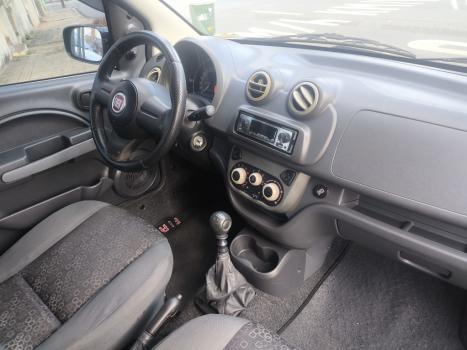 FIAT Uno 1.0 4P FLEX EVO VIVACE CELEBRATION, Foto 6