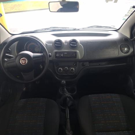 FIAT Uno 1.0 4P FLEX EVO VIVACE CELEBRATION, Foto 8